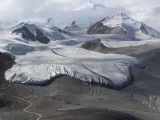 Trapridge Glacier: eos.ubc.ca  Surge-Type Glacier